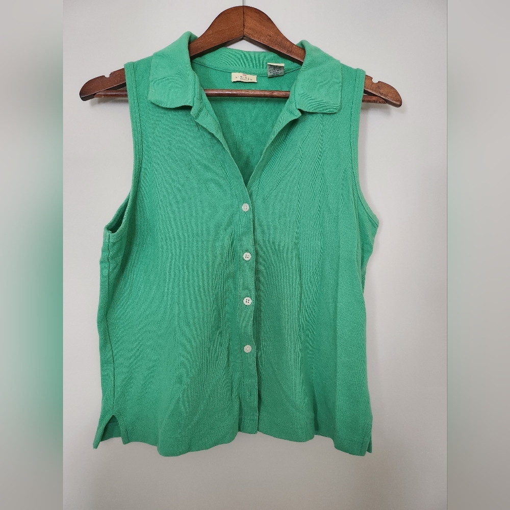 Limited Sleeveless Shirt